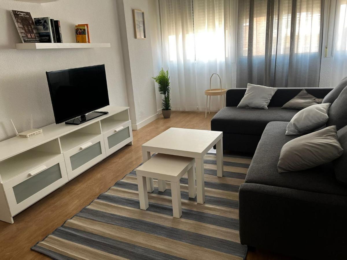 Estupendo Apartamento En Estacion-Centro, Wifi, Agua Por Osmosis Cartagena Exterior photo